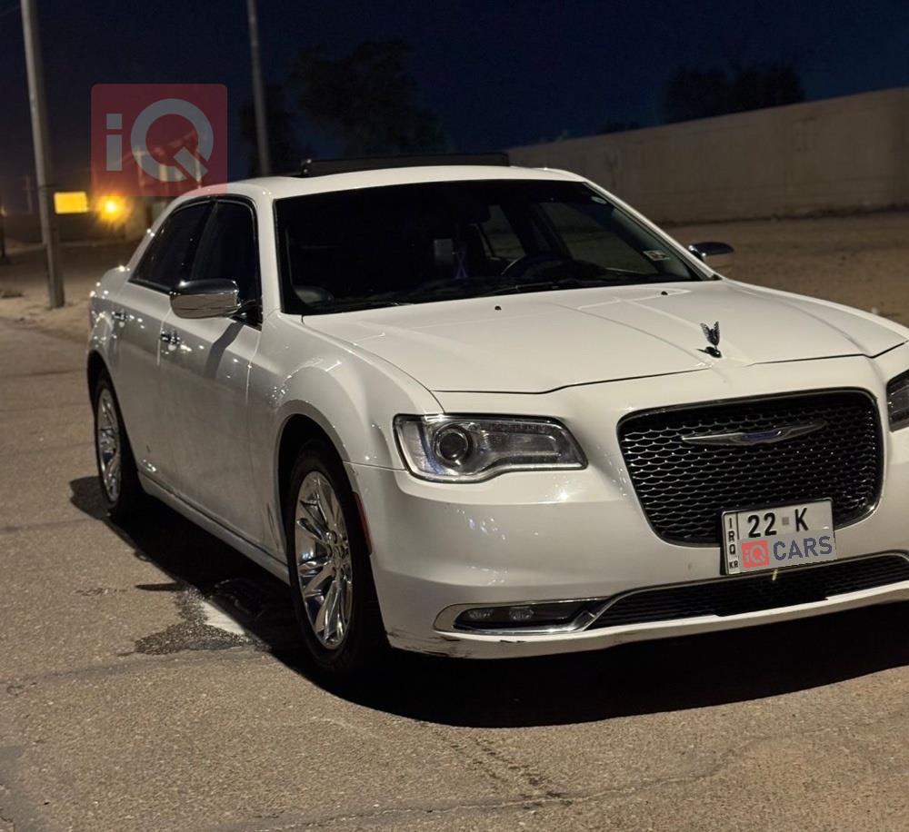 كرايسلر 300